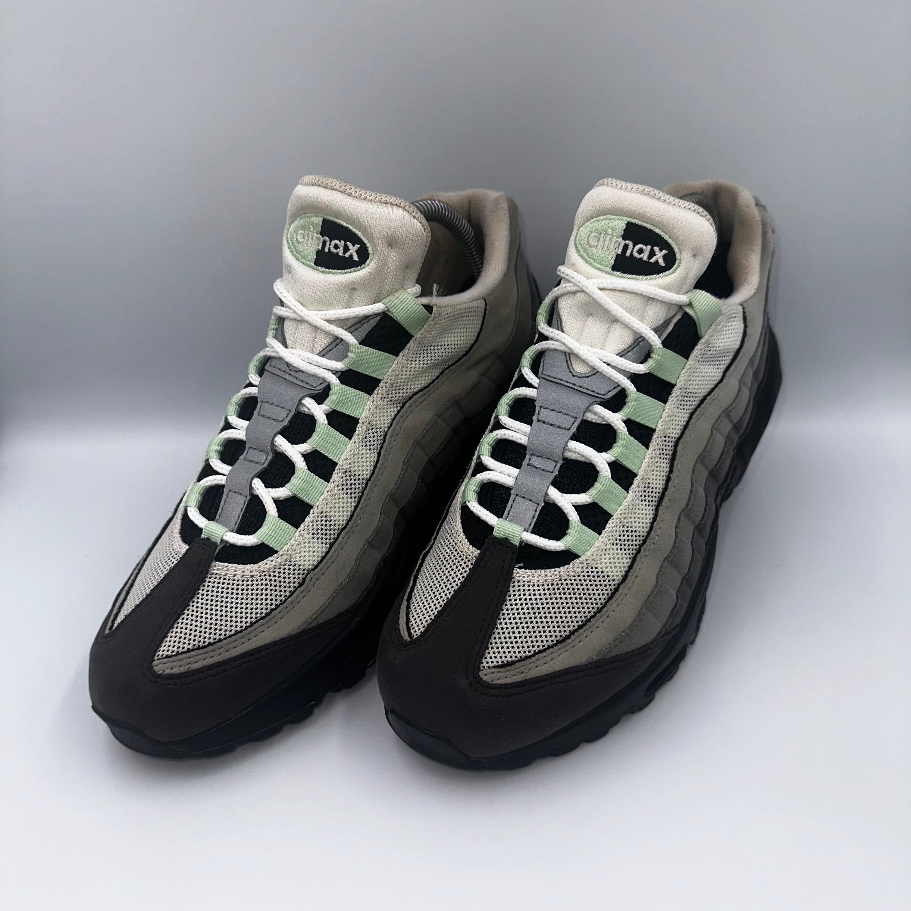 Nike Air Max 95 OG Freshmint UK 7 medial side view