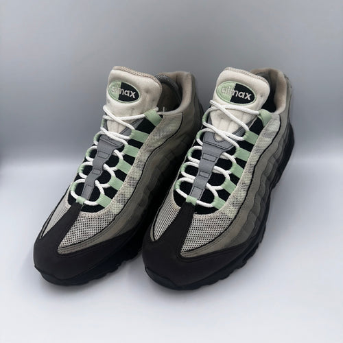 Nike Air Max 95 OG Freshmint UK 7 medial side view