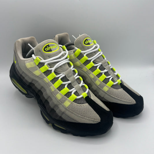 Nike Air Max 95 Neon NIKEiD UK 9