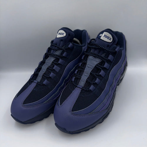 Nike Air Max 95 Sanded Purple / Wolf Grey "Big Bubble" medial side view