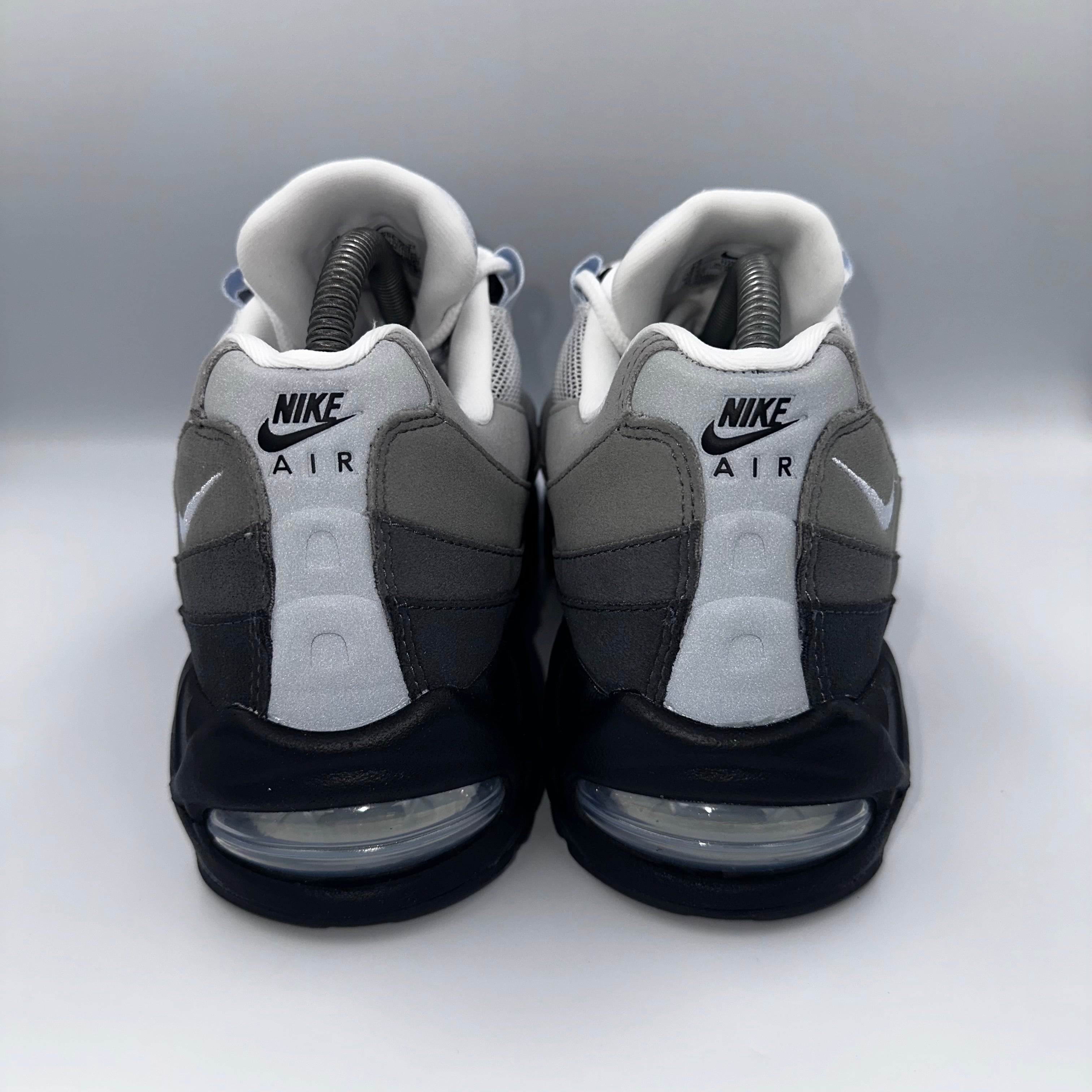 Nike Air Max 95 OG Blue Tint 2025 “Big Bubble” outsole view
