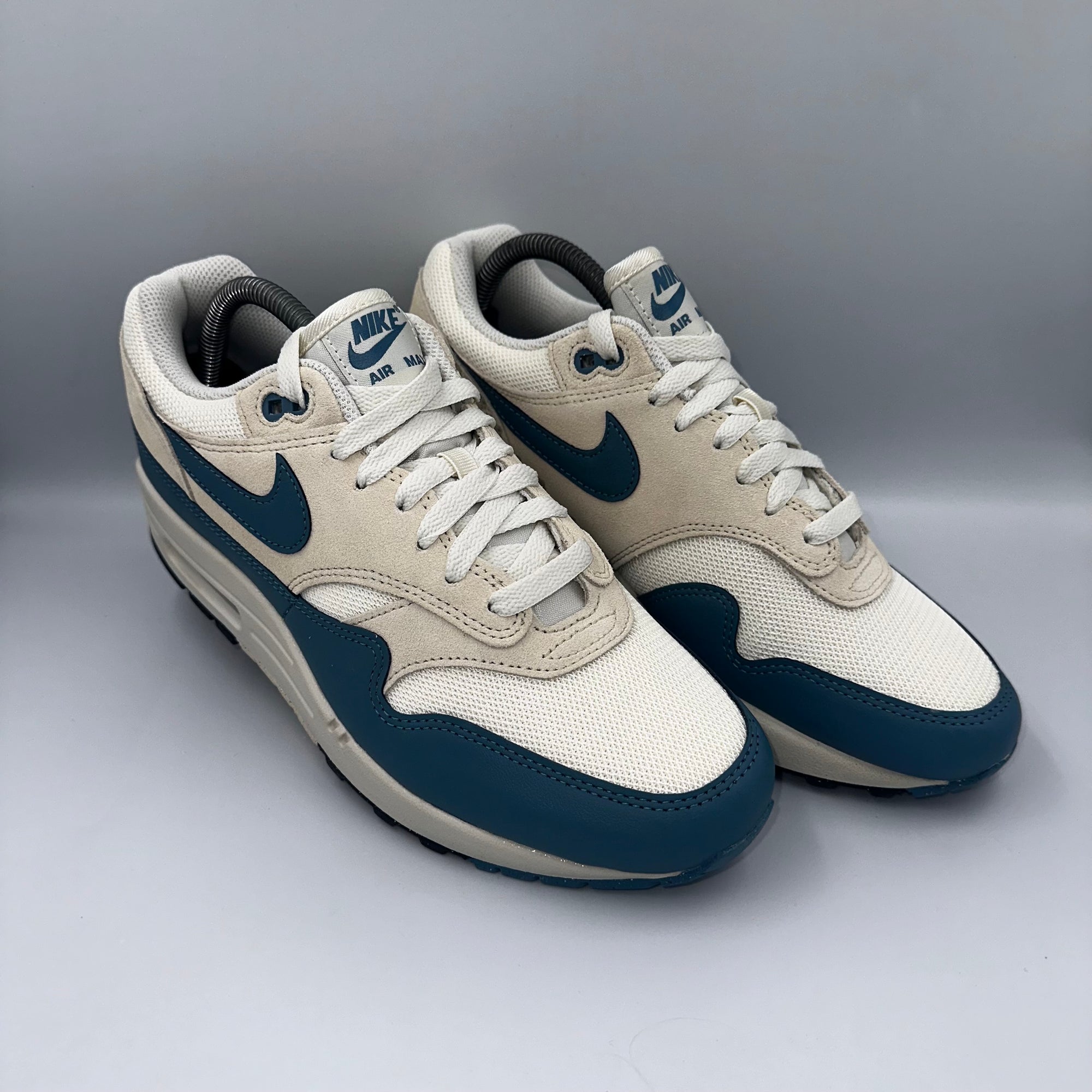 Nike Air Max 1 Soft Pearl / Smokey Blue
