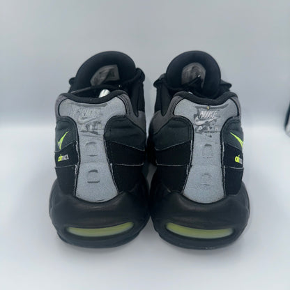 Air Max 95 Retro Logo Neon UK 10