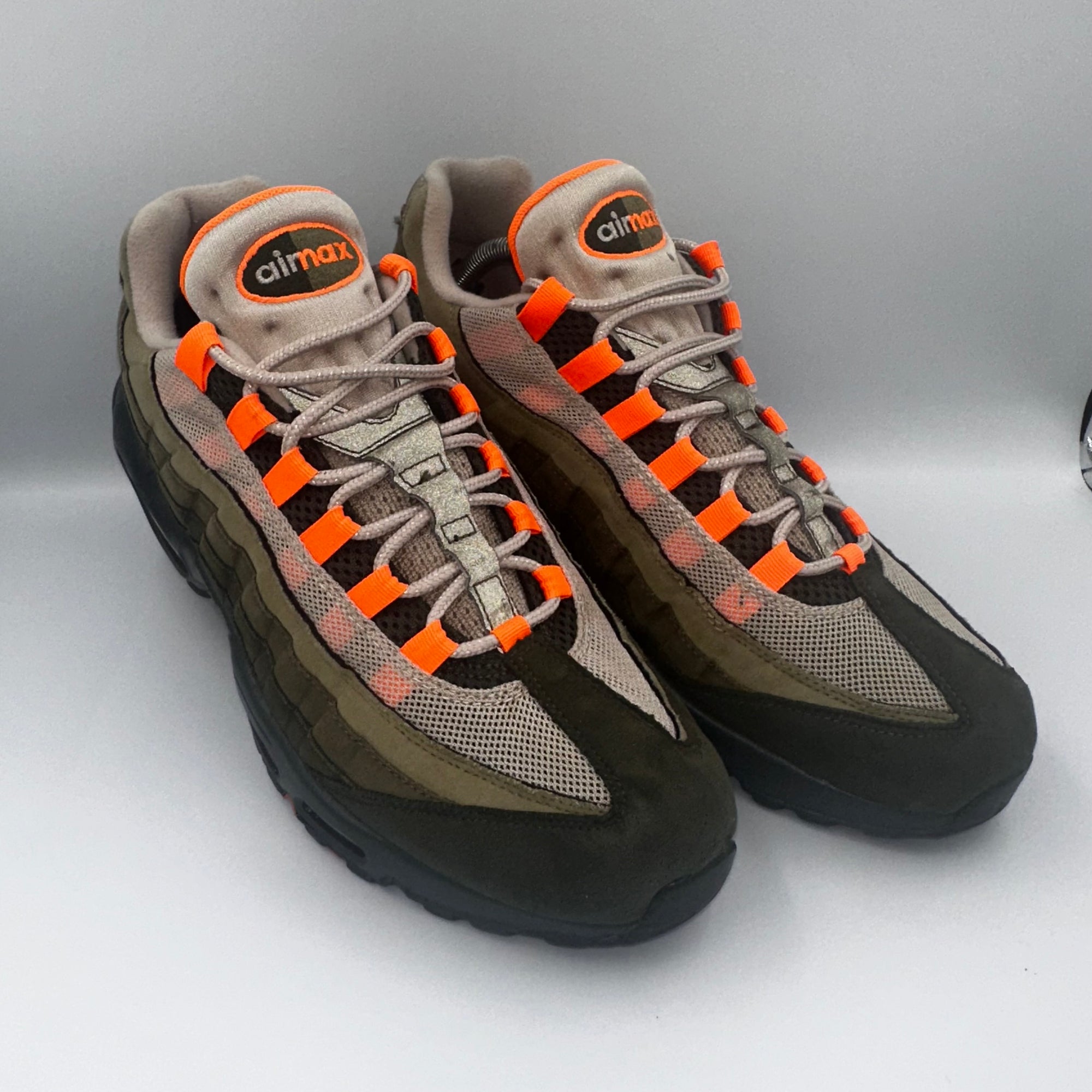 Nike Air Max 95 Total Orange / Neutral Olive UK 10.5