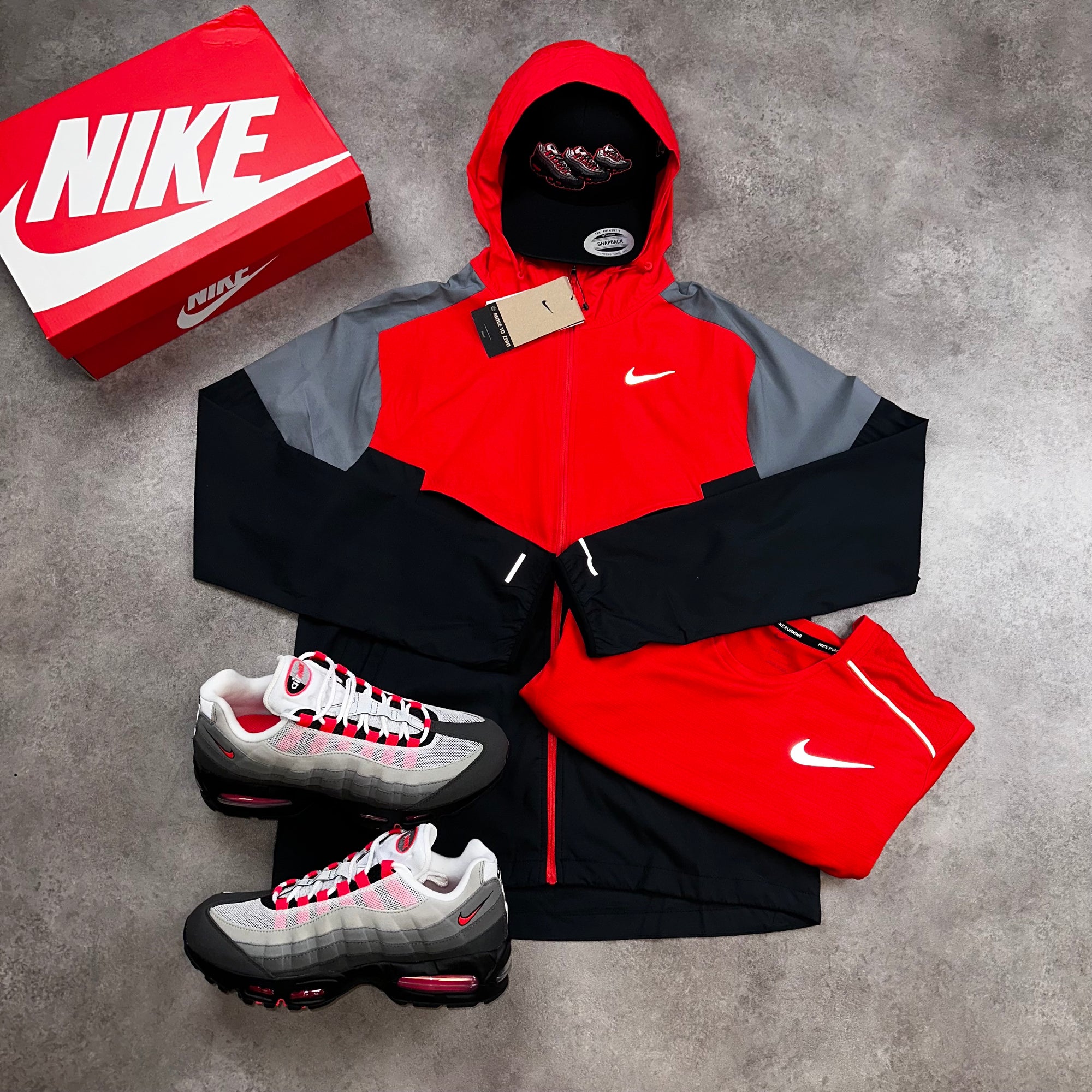 Nike Windbreaker Crimson Red