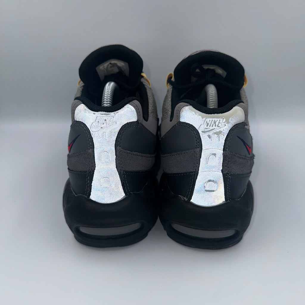Nike Air Max EOI UK 8 outsole view