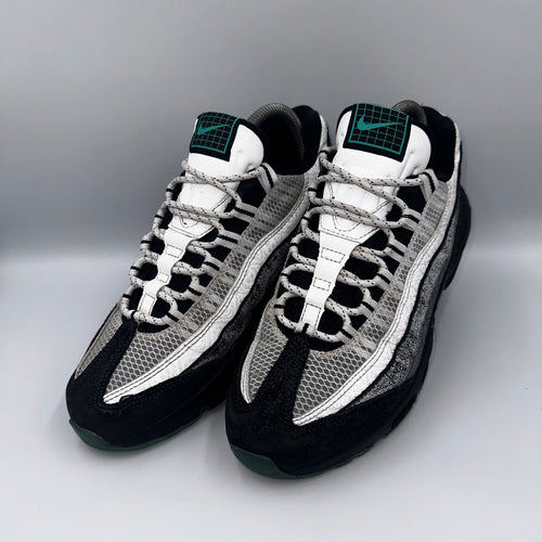 Nike Air Max 95 DOTD UK 6.5 medial side view