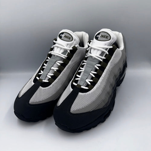 Nike Air Max 95 OG Medium Olive 2025 "Big Bubble" medial side view
