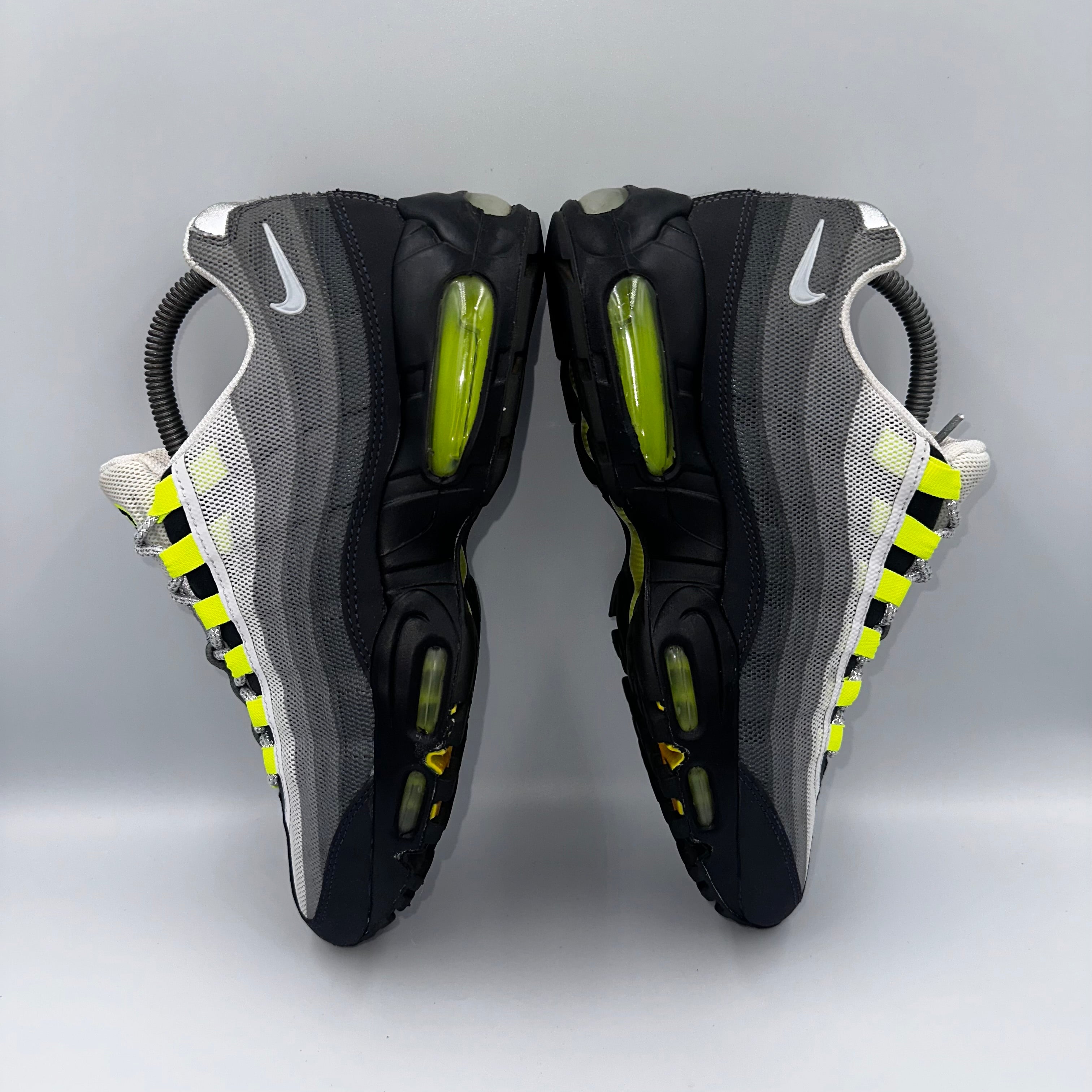 Nike Air Max 95 Tapered Neon UK 6 three-quarter front angle