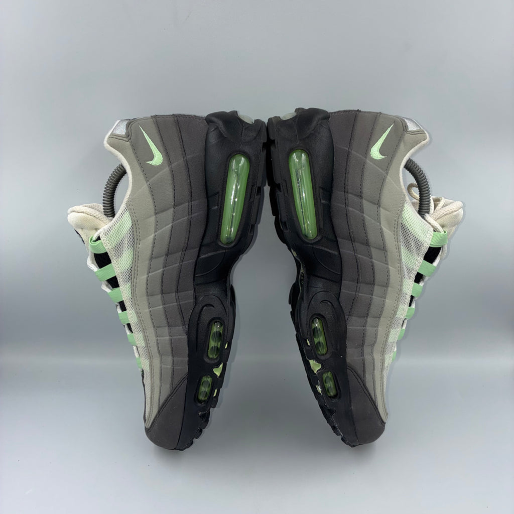 Nike Air Max 95 OG Freshmint UK 8.5