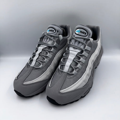 Nike Air Max 95 Particle Grey Retro Logo medial side view