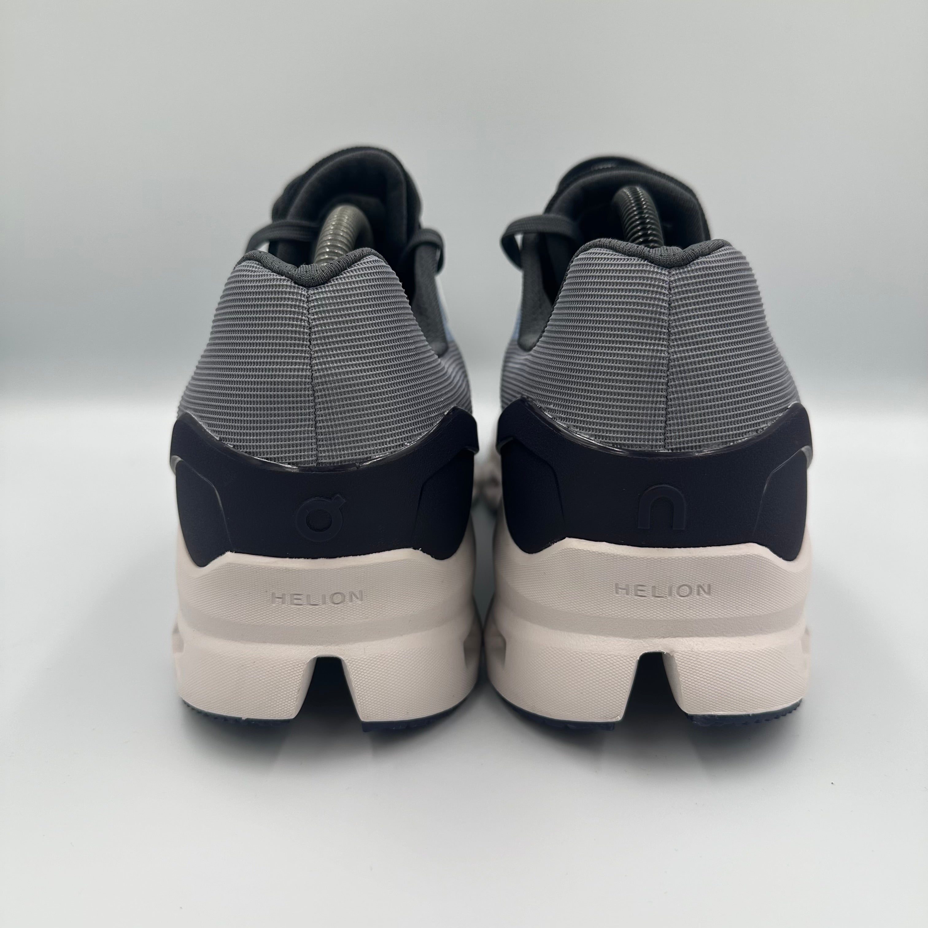 On Running Cloudstratus Fossil / Midnight front view