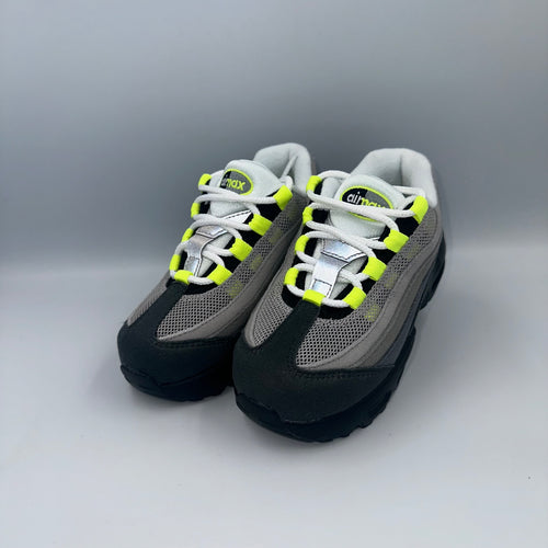 Nike Air Max 95 OG Neon 2026 TD medial side view