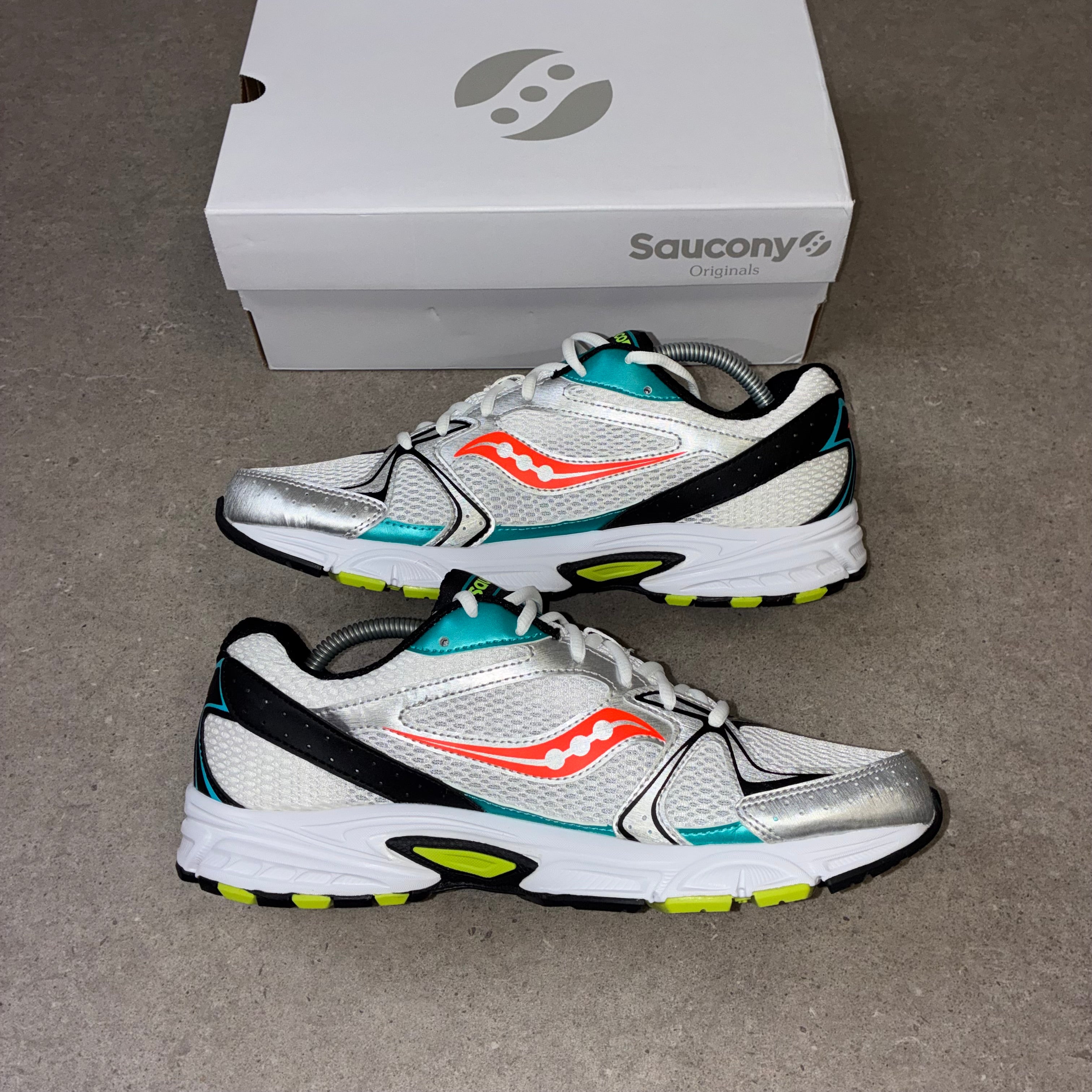 Saucony Ride Millennium White / Mutant