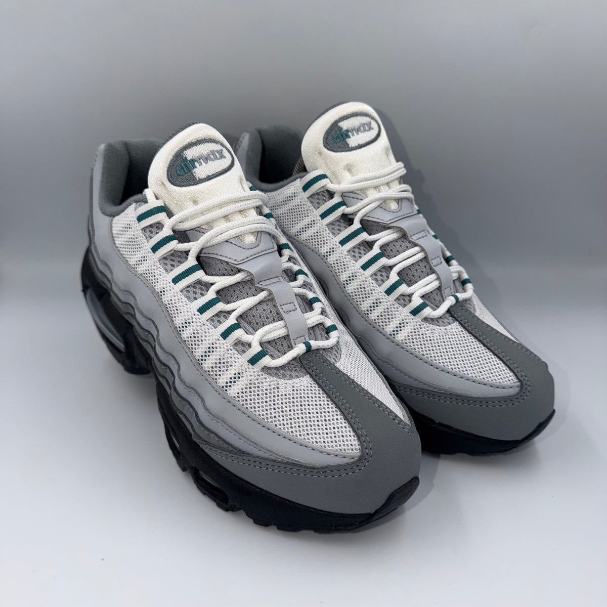 Nike Air Max 95 GS – Cool Grey / Photon Dust