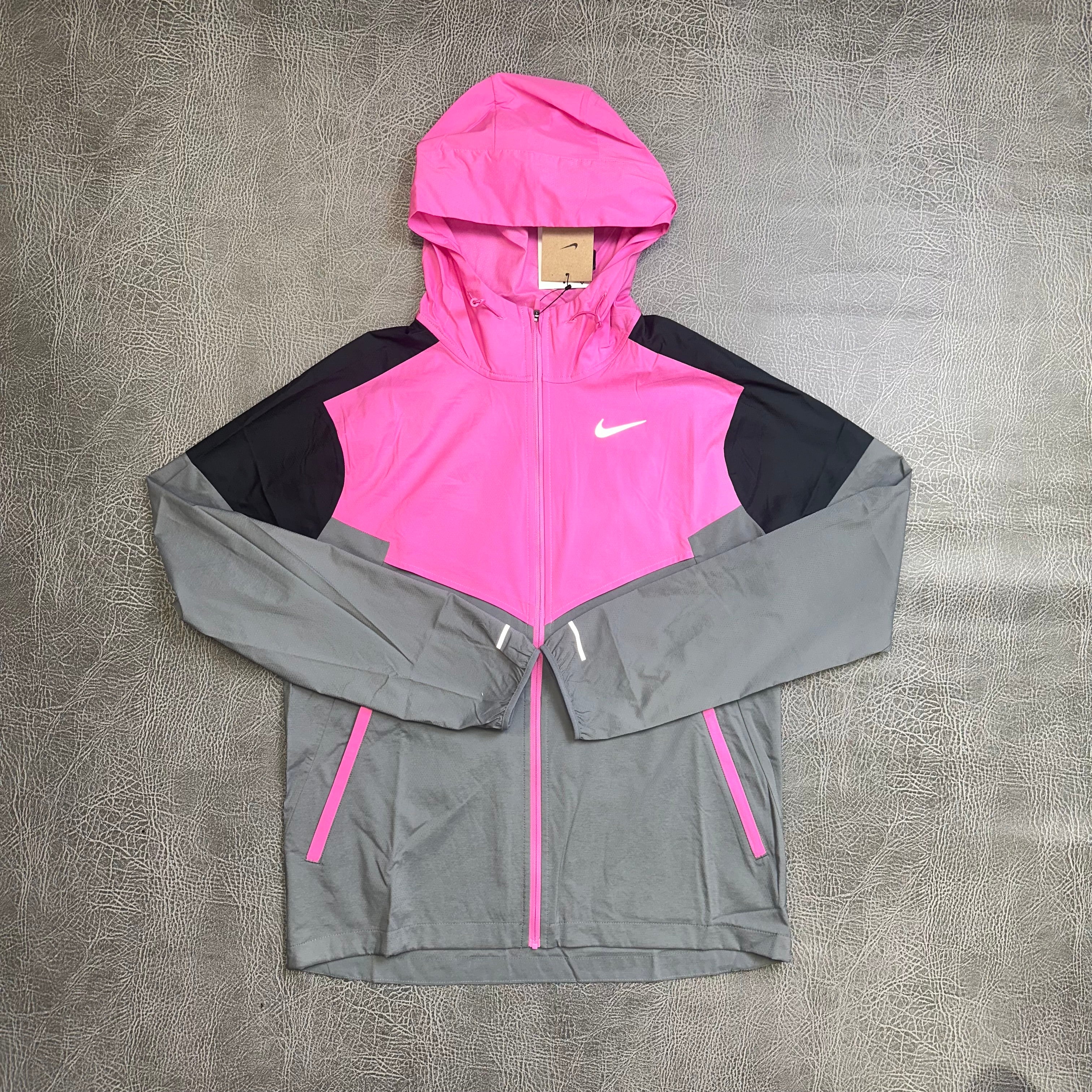 Nike Windbreaker Playful Pink