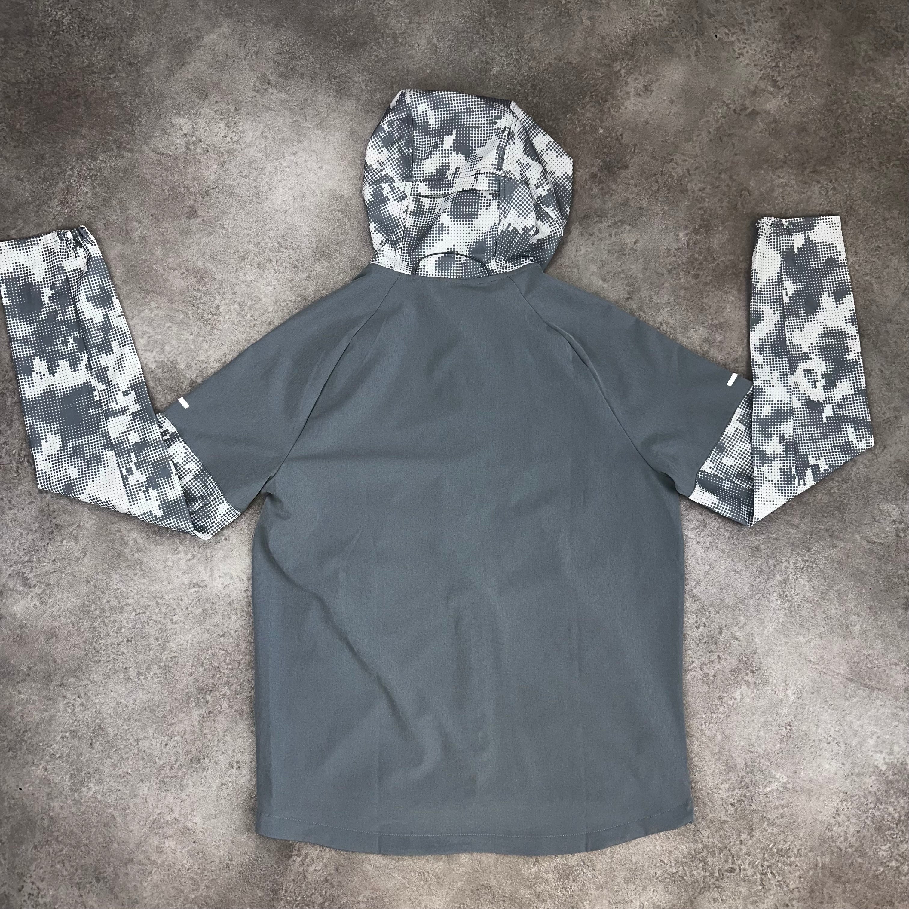 Nike Repel Miler Camo Jacket detail close-up