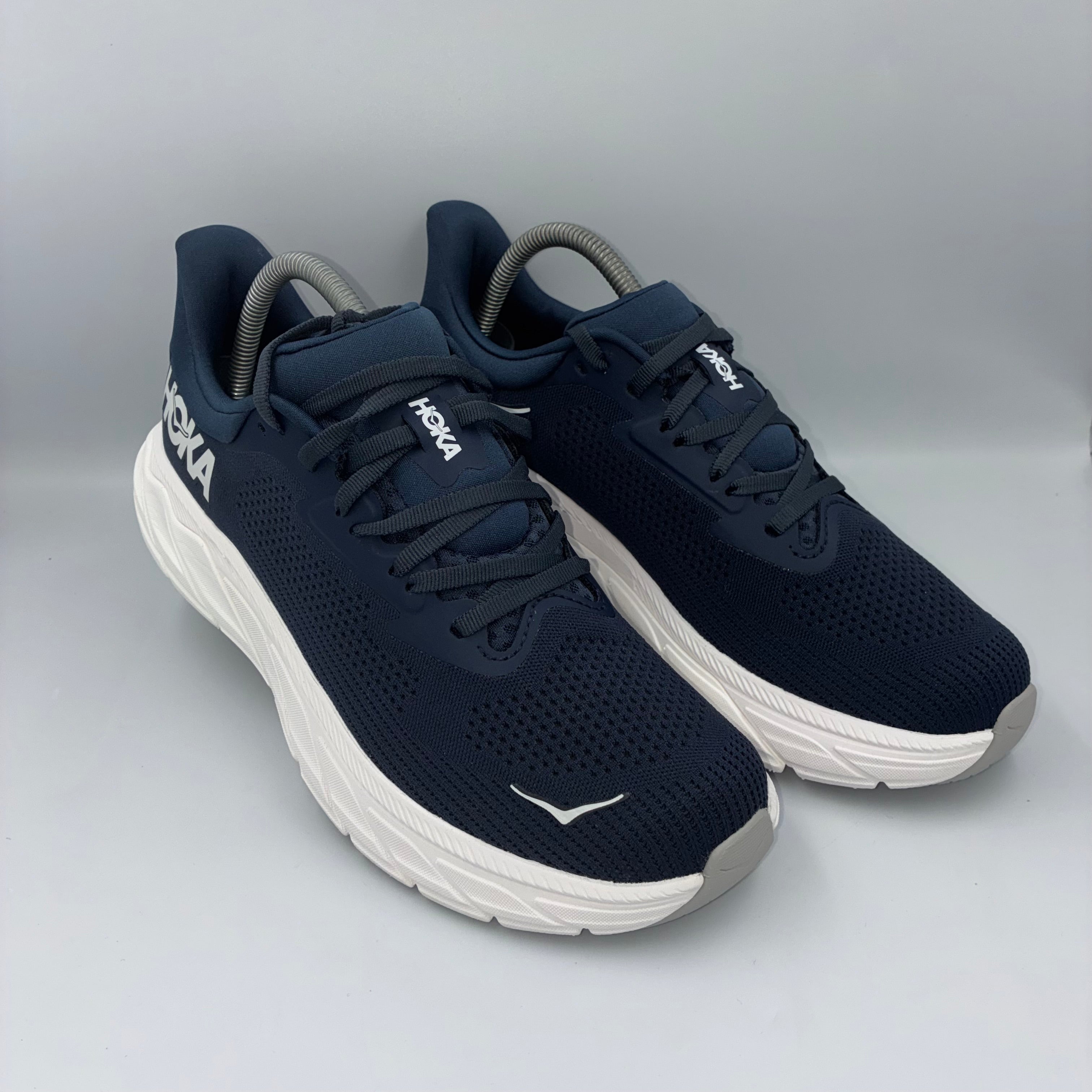 HOKA M Arahi 7 – Outer Space / White