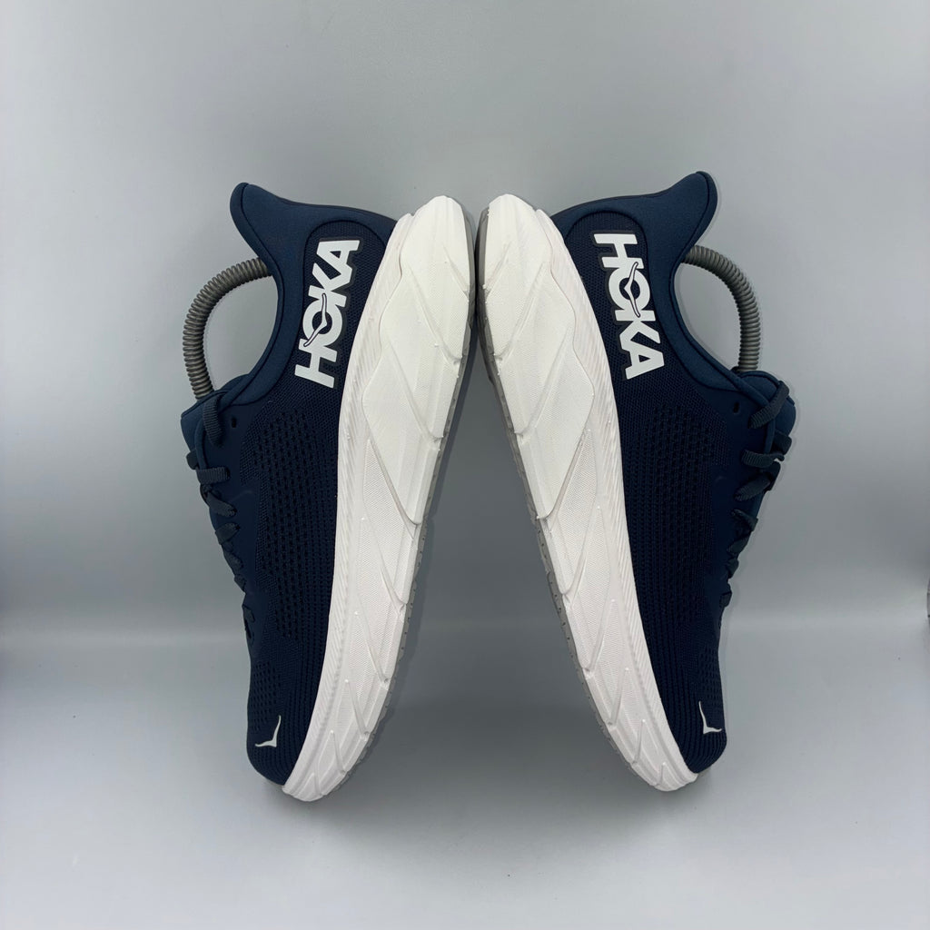 HOKA M Arahi 7 – Outer Space / White