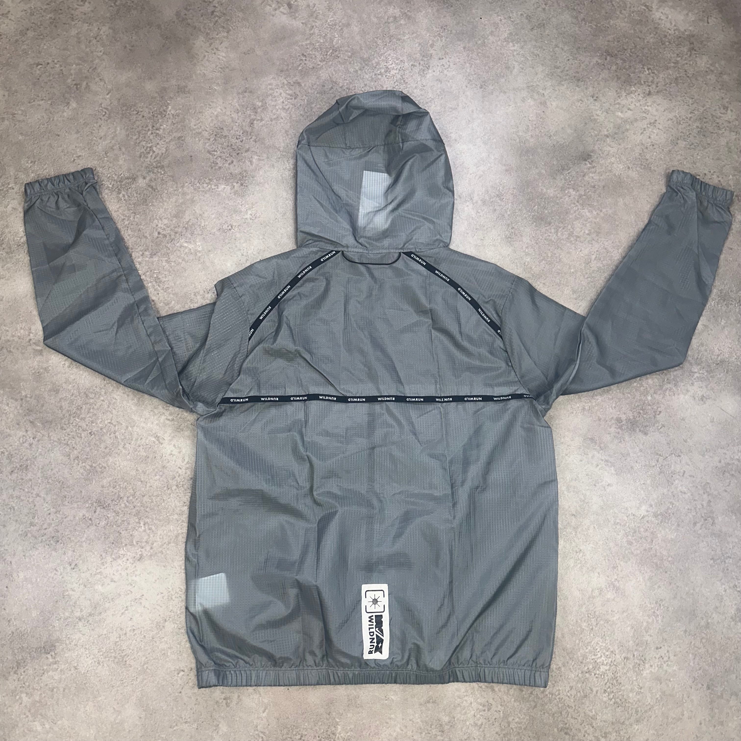 Nike Wild-run Jacket Grey back view