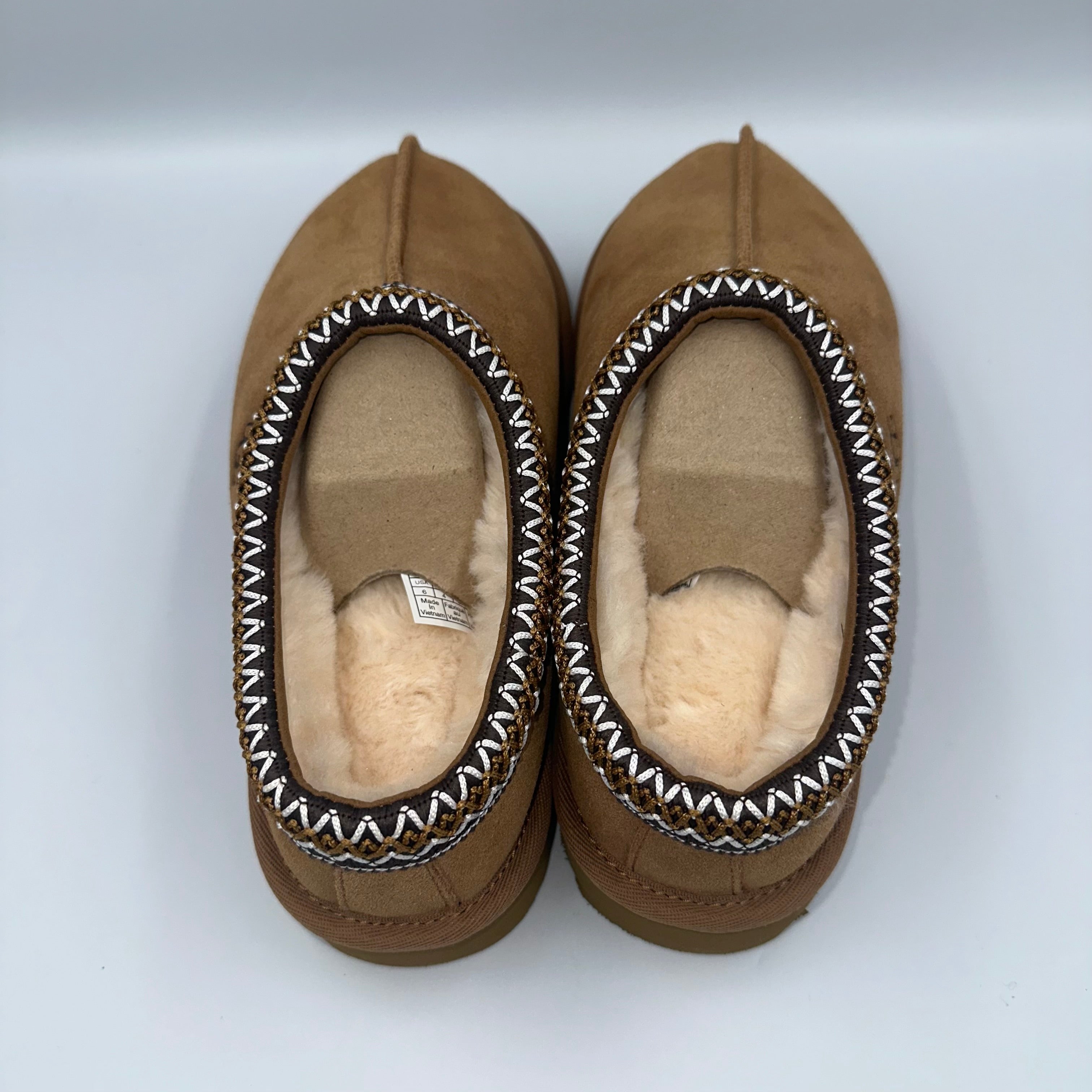 Ugg Chestnut Tasmin UK 4 outsole view