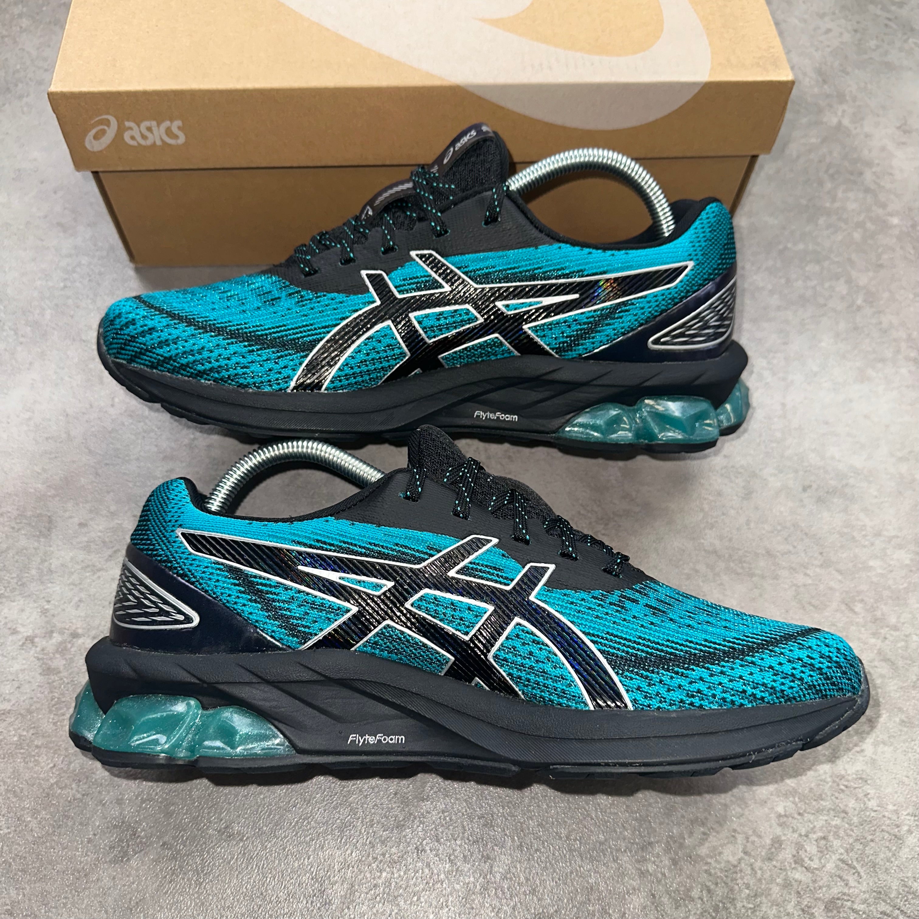 ASICS Gel Quantum 180 VII Black / Lagoon Blue back view