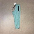 Nike Tech Woven Pants Canon / Black