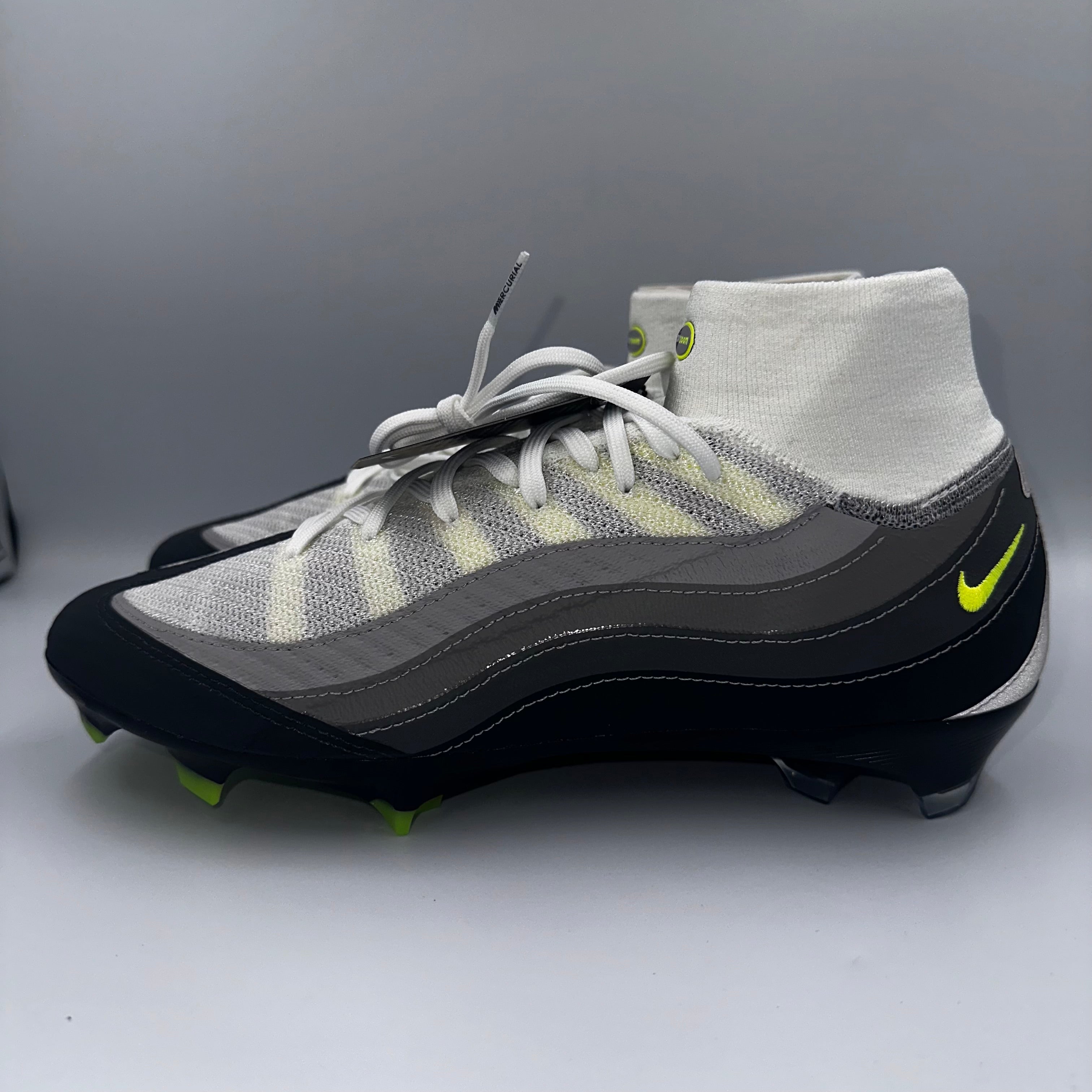 Nike Mercurial Superfly 10 Elite x Air Max 95 SE medial side view