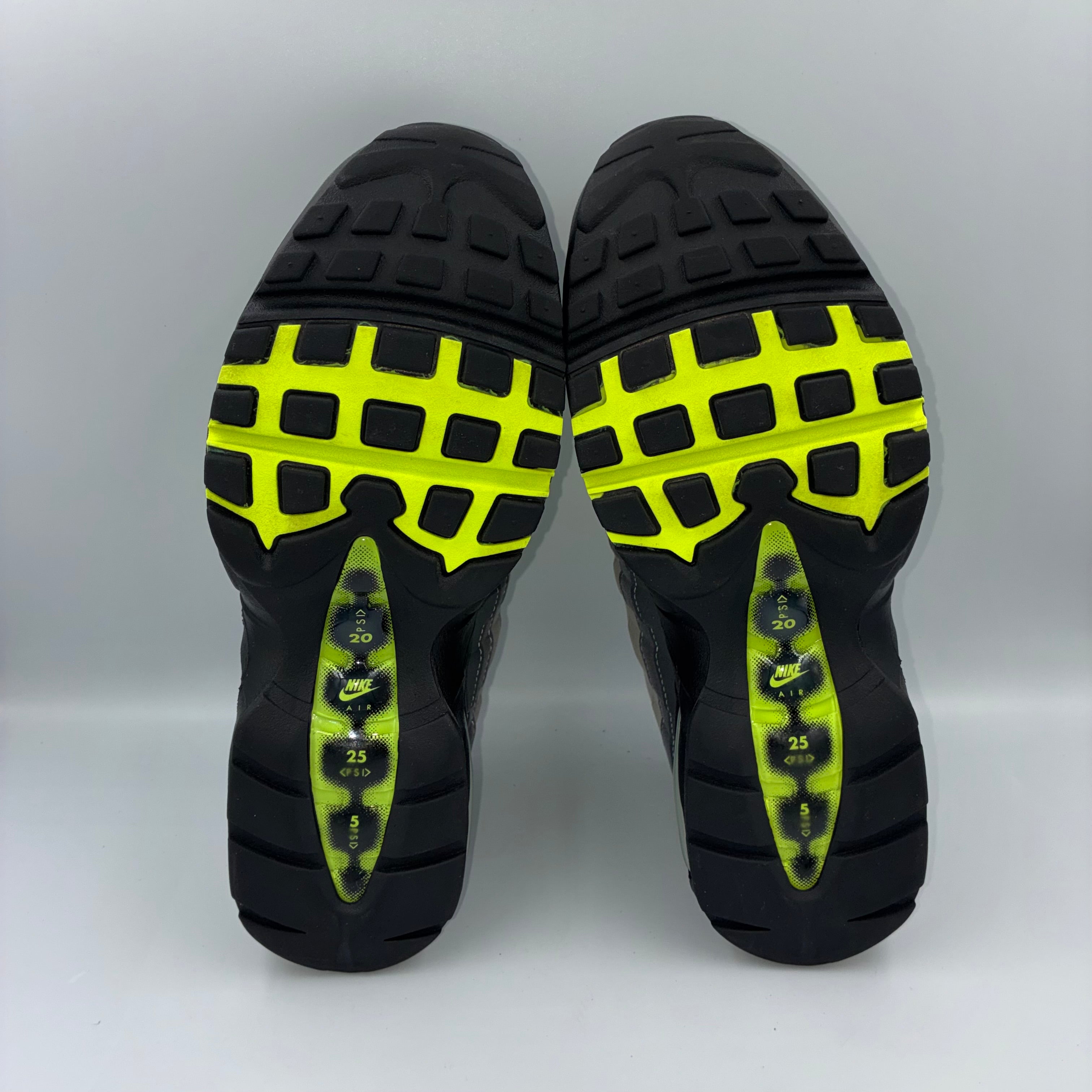 Nike Air Max 95 OG Neon UK 9