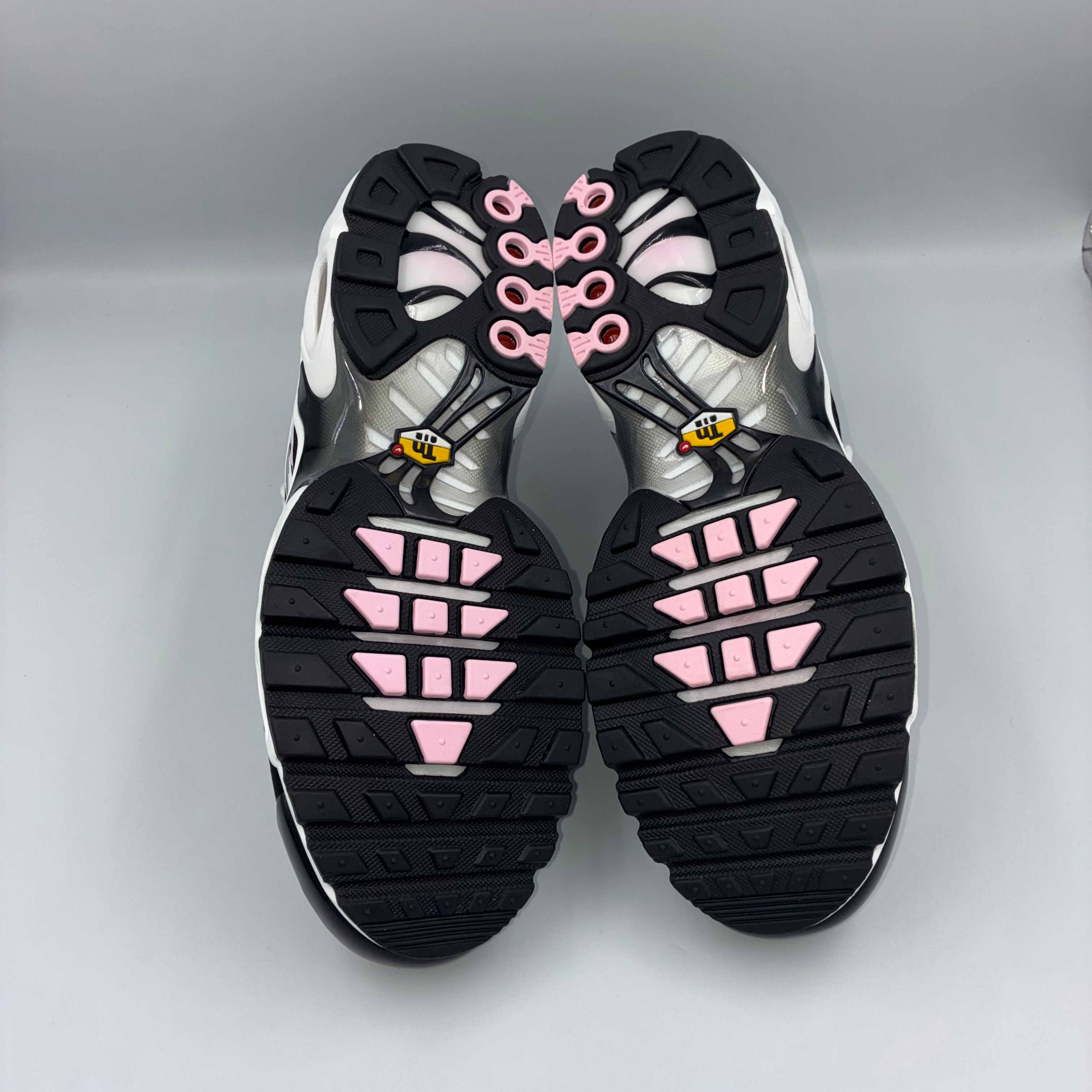 Nike Air Max Plus TN Black / White-Anthracite