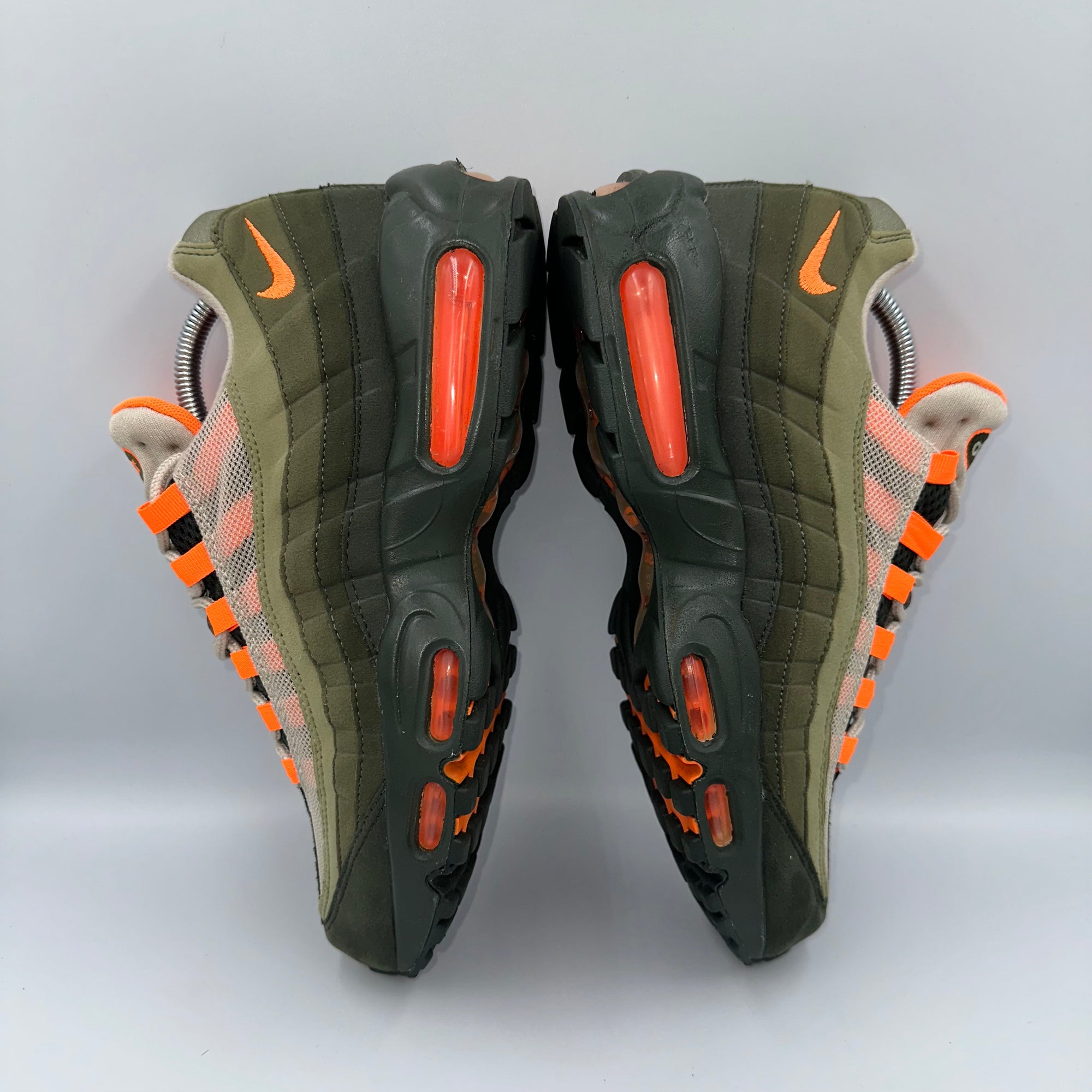 Nike Air Max 95 Neutral Olive / Total Orange UK 8