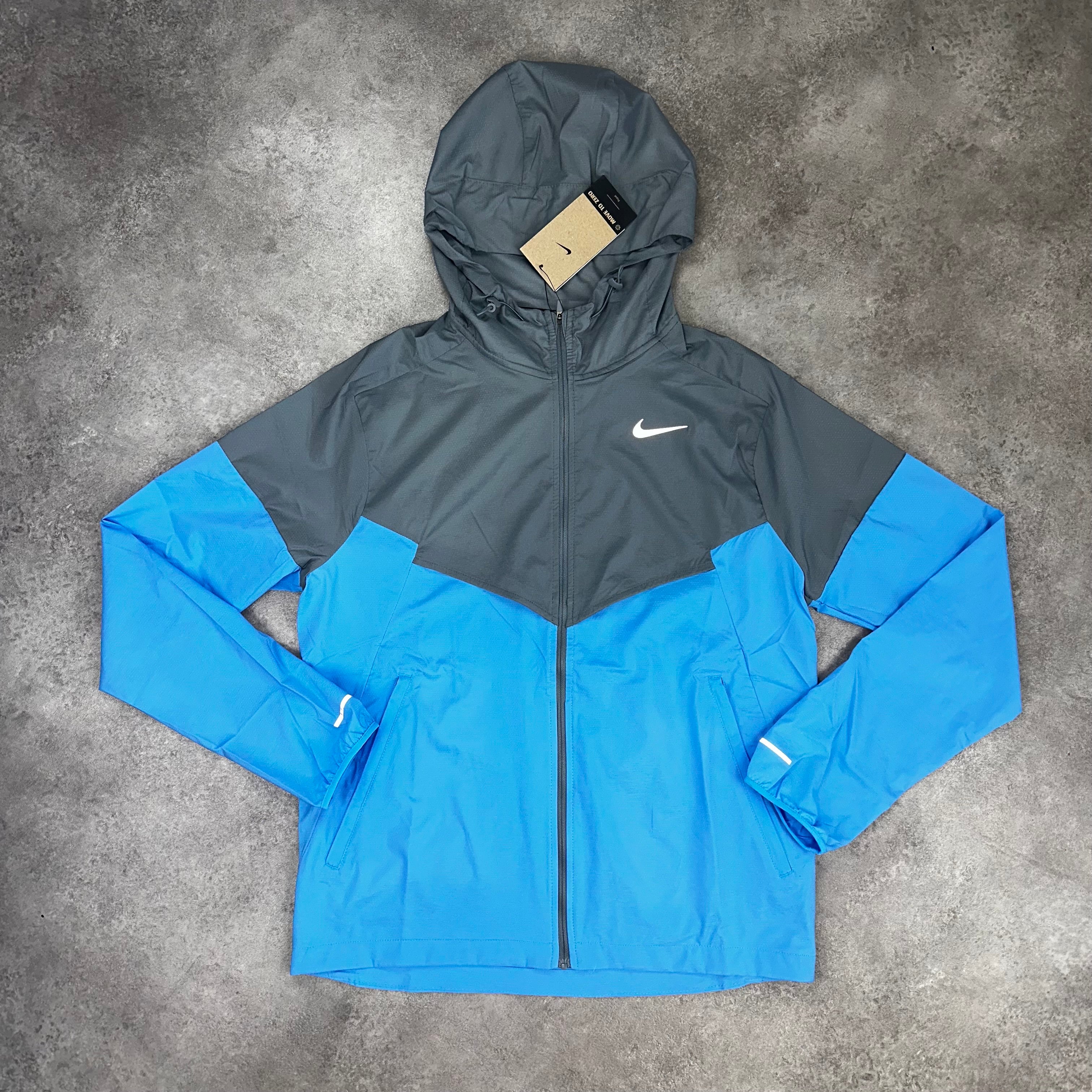 Nike Windbreaker Jacket Light Blue front view