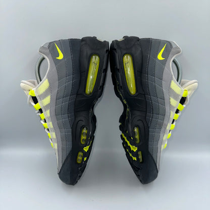 Nike Air Max 95 OG Neon 2020 UK 7.5