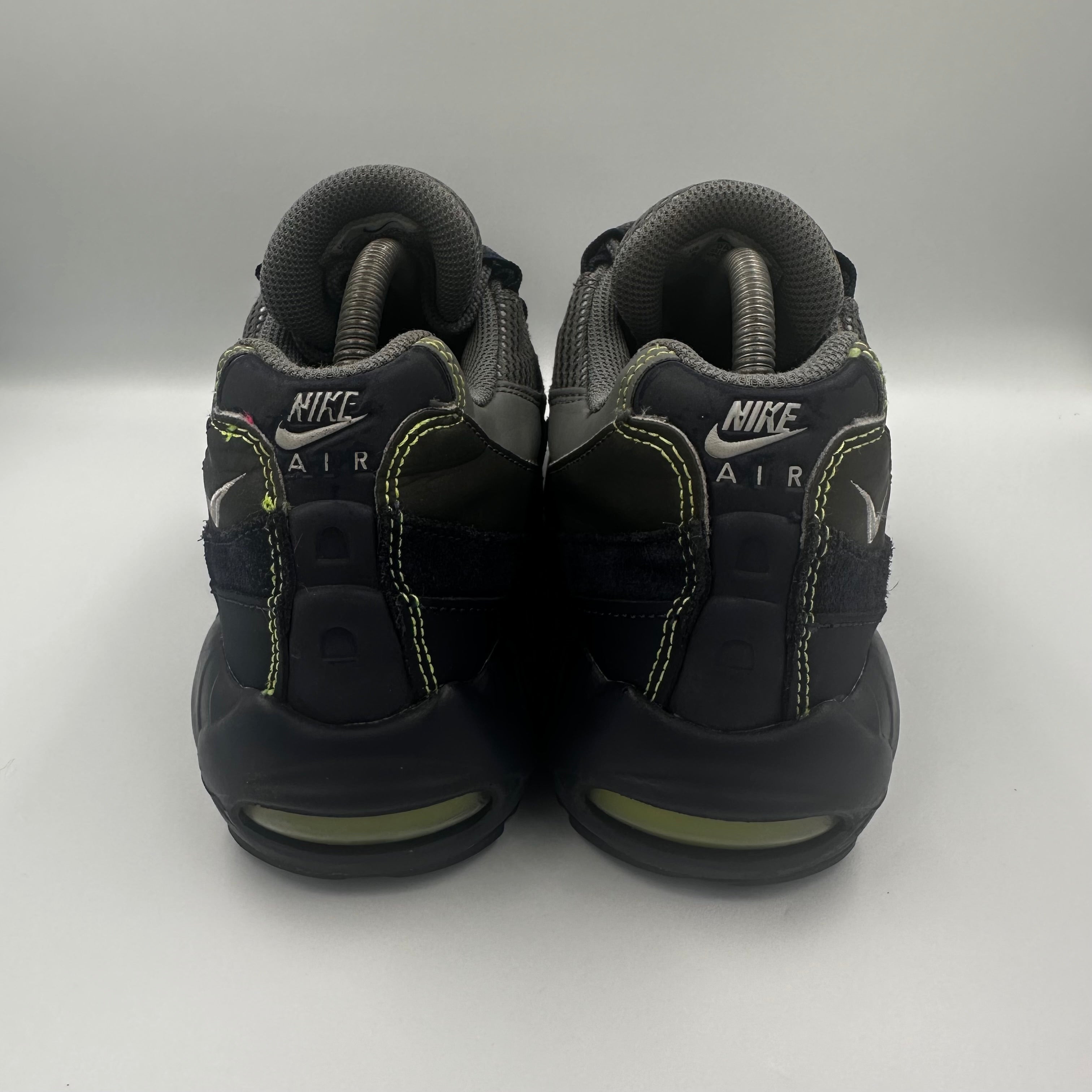 Nike Air Max 95 Seahawk UK 7 outsole view