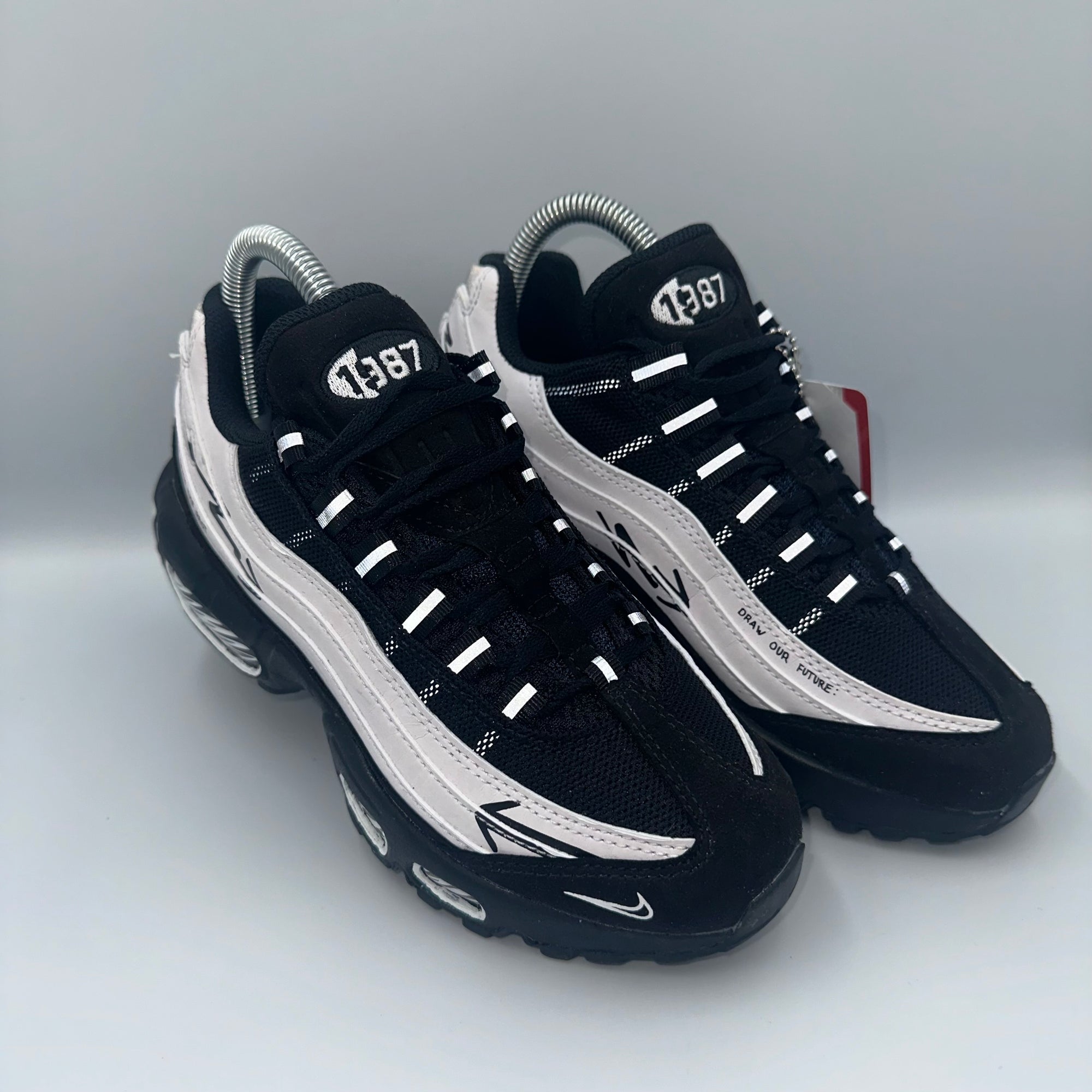 Nike Air Max 95 Sketch For Past UK 3:5