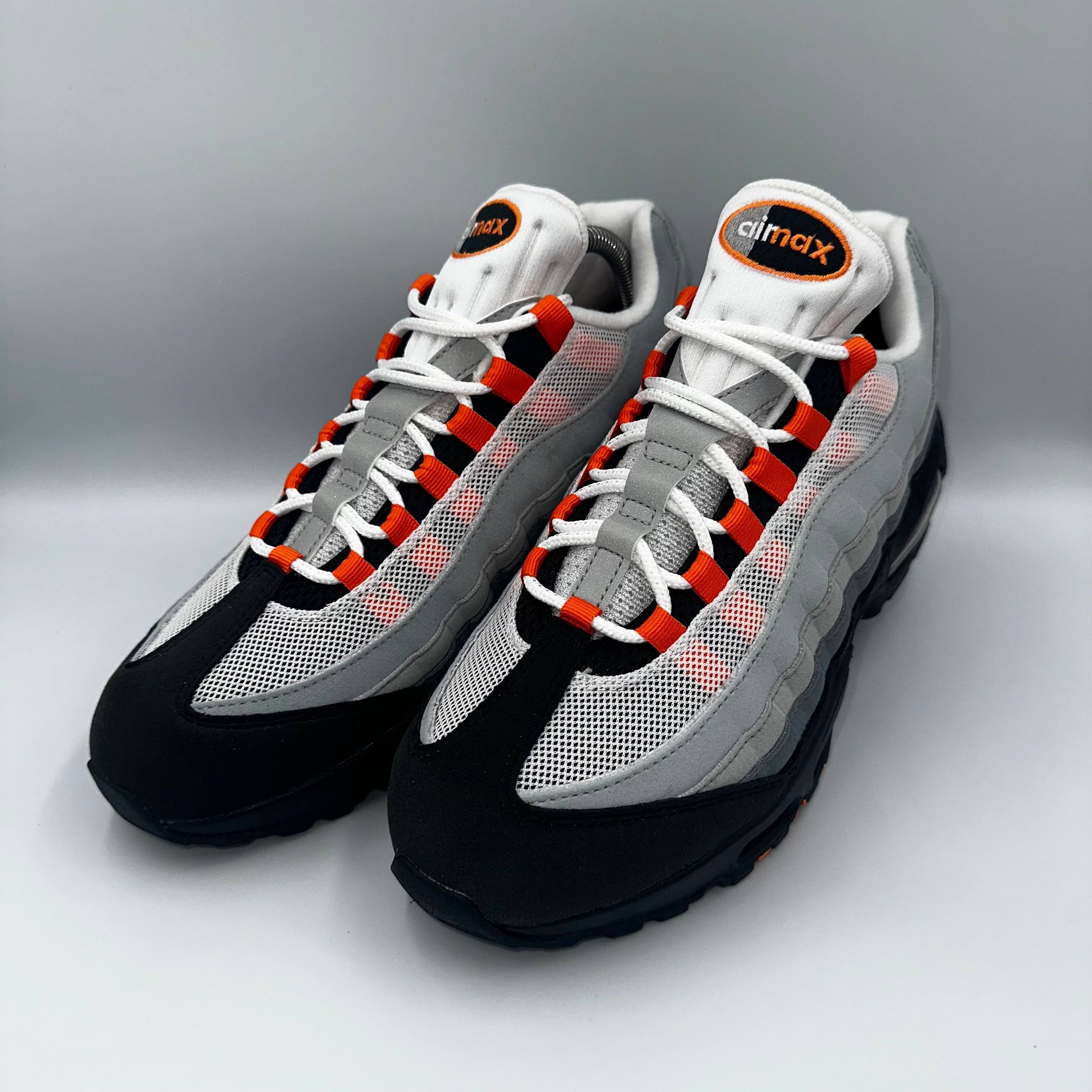 Nike Air Max 95 OG Mandarin 2025 “Big Bubble” medial side view