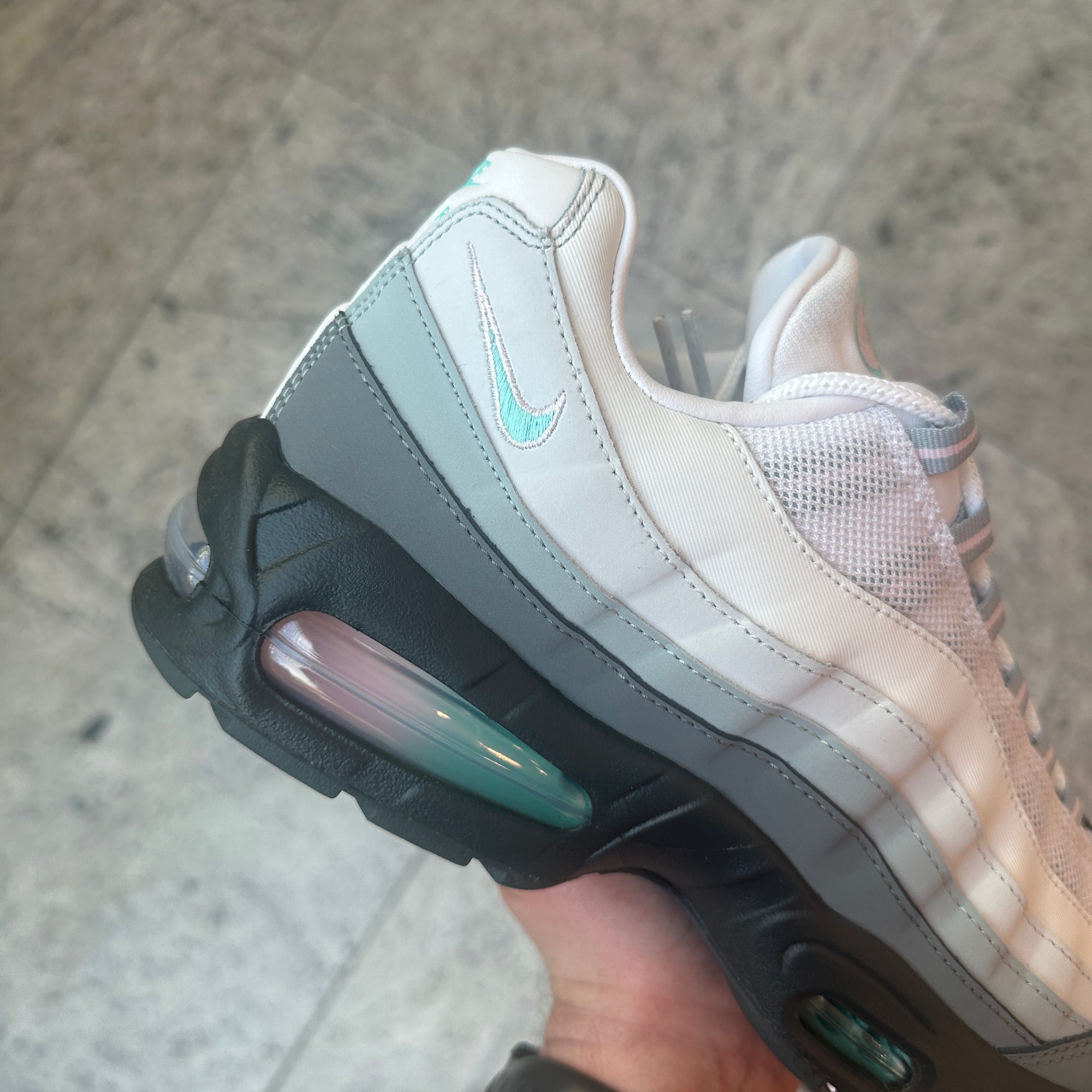 Nike Air Max 95 “Apple Pink 2026 Big Bubble”