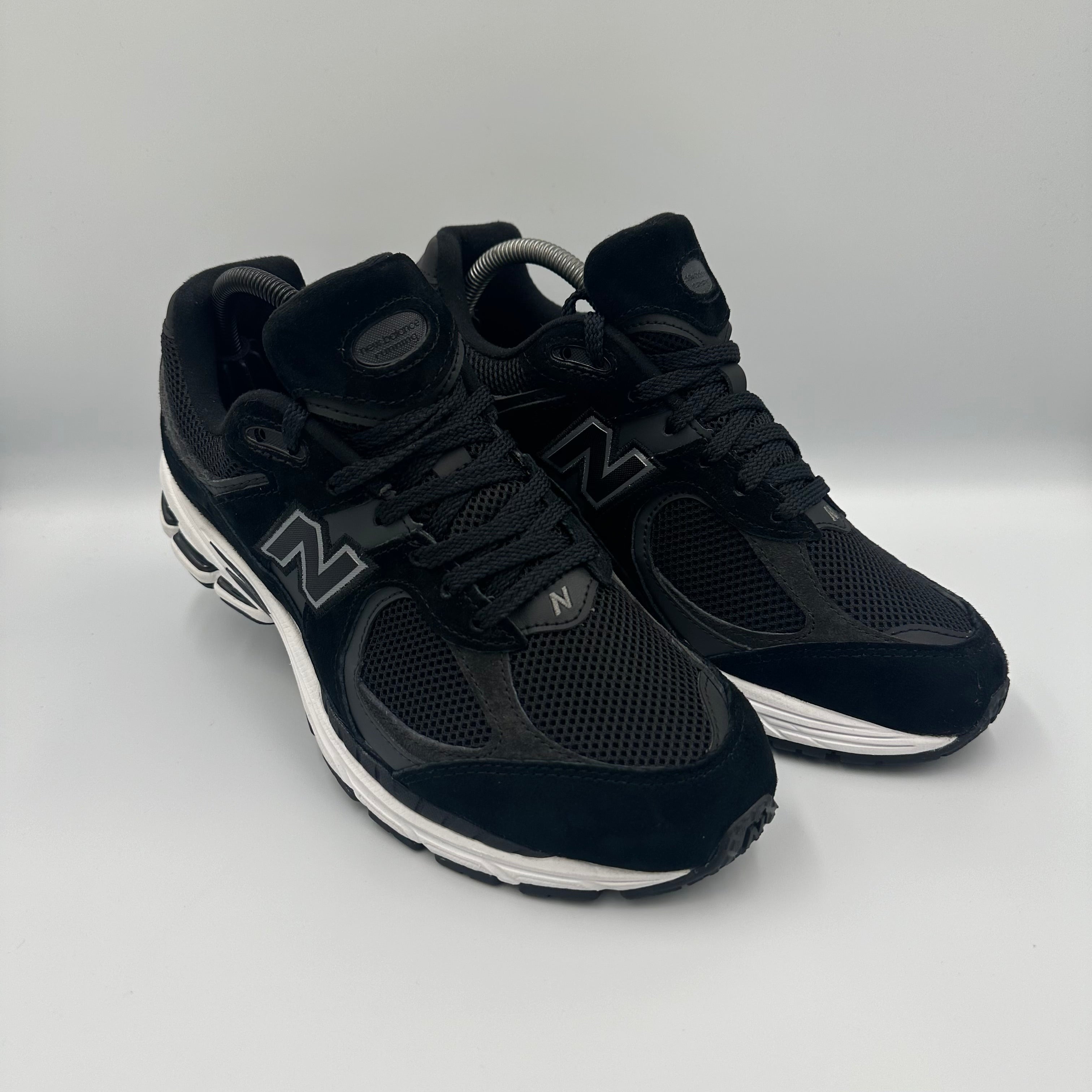 New Balance 2002R Black UK 8 lateral side profile