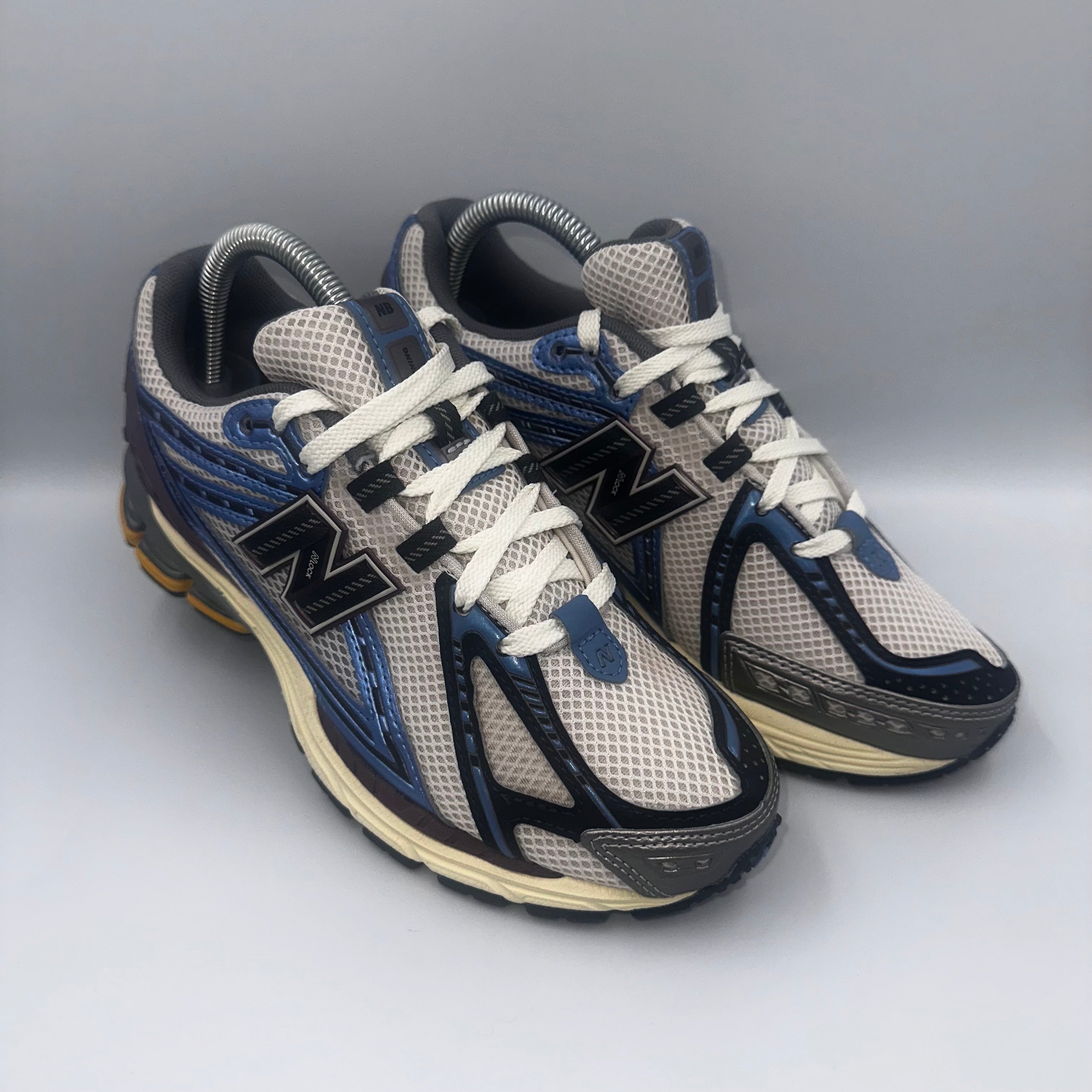 New Balance 1906R Blue Laguna lateral side profile