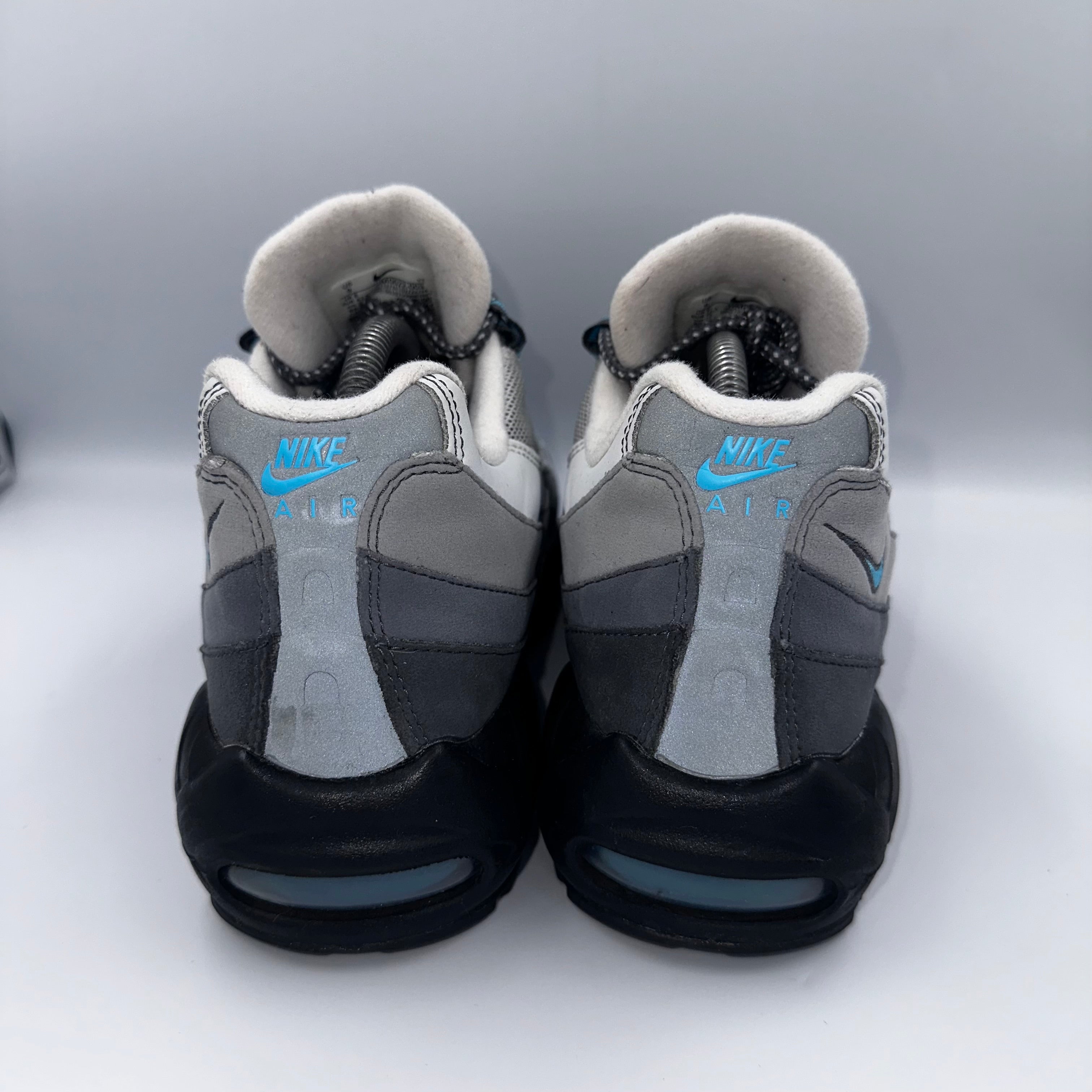 Nike Air Max 95 Baltic Blue UK 8 outsole view